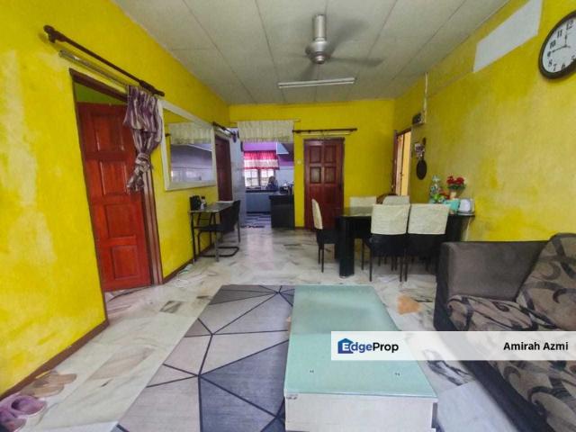 Flat PKNS, Seksyen 7