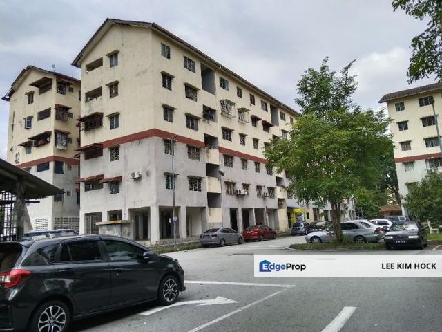 Flat PKNS, Seksyen 7