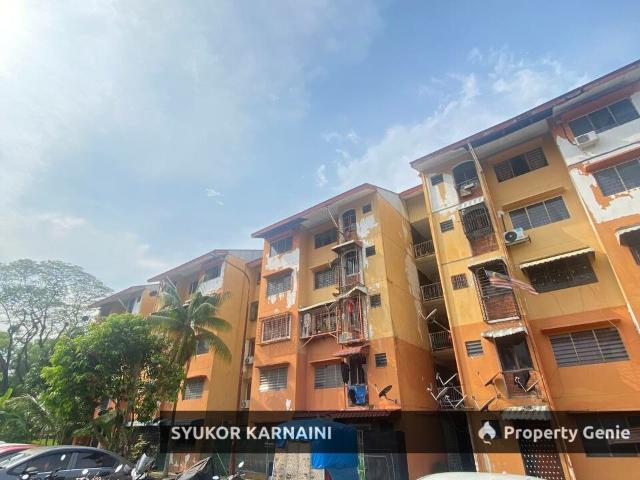 Flat PKNS Seksyen 8 Shah Alam