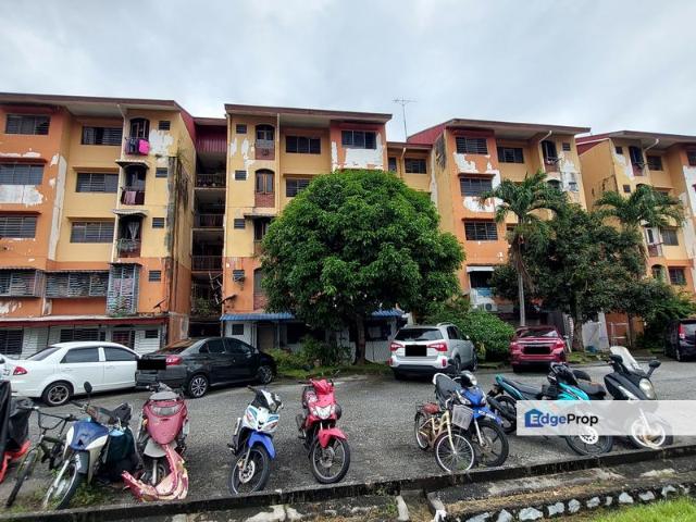 Flat PKNS Seksyen 8