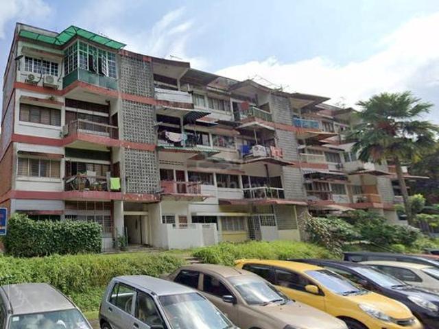 Flat PKNS Seksyen 17 Pataling Jaya near Columbia Hospital