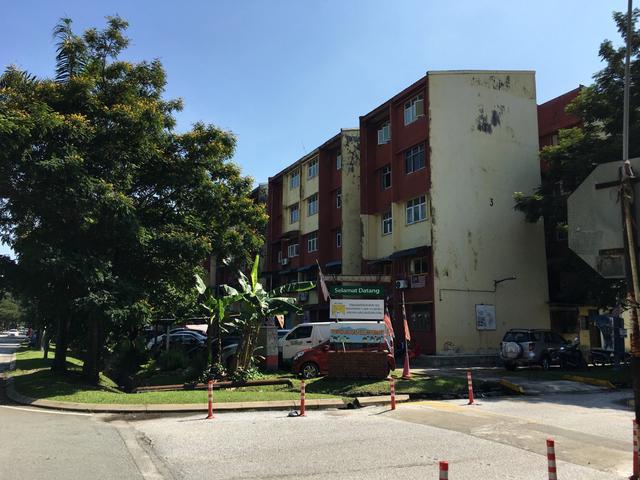 Flat PKNS Seksyen 19 opposite De Palma Hotel