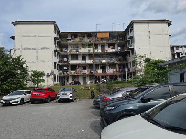 Flat Seksyen 1 Wangsa Maju 2 Bedrooms 1 Bathroom 531sqft Middle Floor