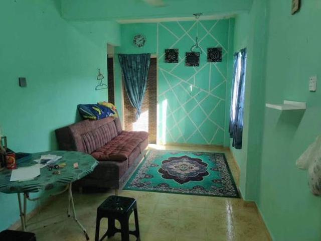 Flat Seri Jenaris Mampu Milik di Tikam Batu