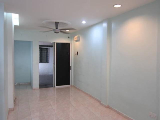 Flat Sri Watan Bandar Baru Ampang Fully RenovatedMove In Condition