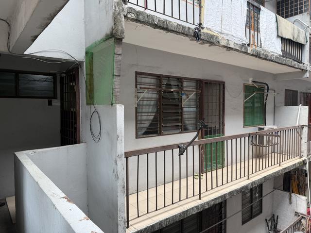 Flat Sri Bahtera Bandar Armada Putra Pulau Indah