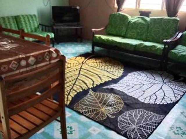 Flat Sri Kolam Cempaka B