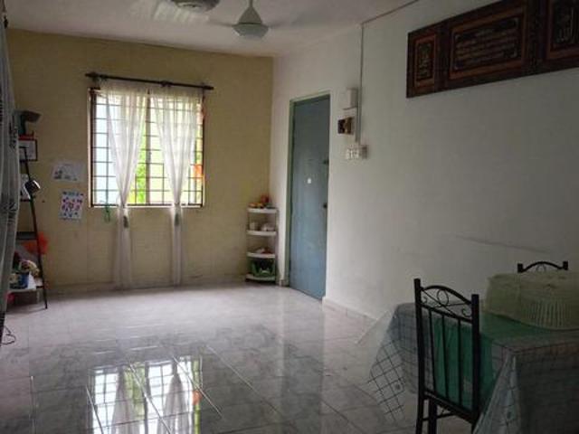 Flat Taman Melati Kawasan 8 Untuk Dijual Dengan Segera