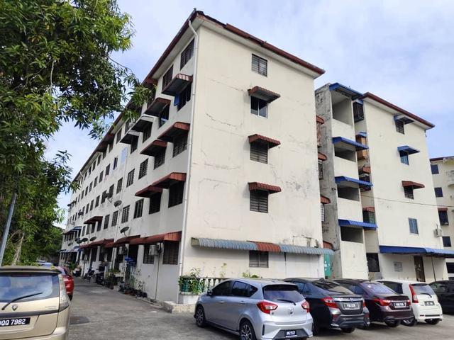 Flat Taman Mengkudu Juru