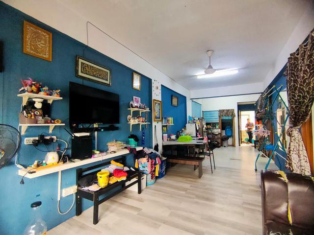 Flat Taman Bukit Segar Cheras Untuk Dijual End Unit Tingkat 2