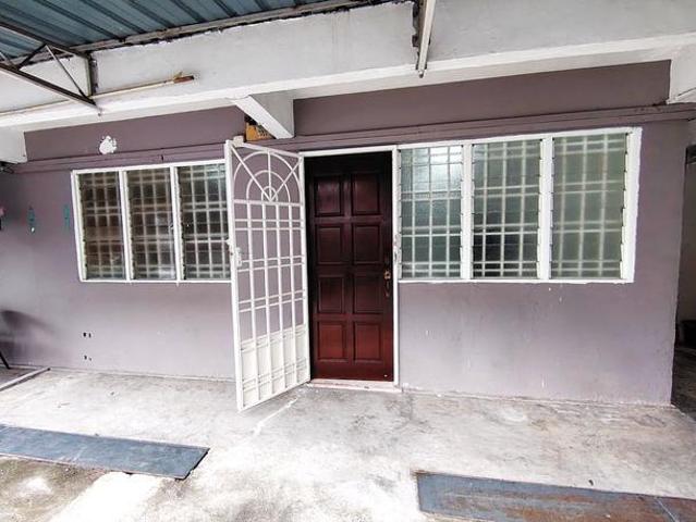 Flat Taman Cendana Bukit Dahlia Renovated Ground Floor Full Loan