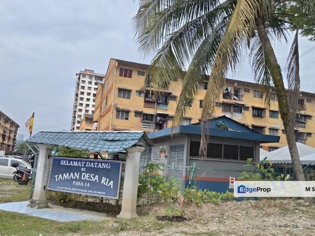 Flat Taman Desa Ria
