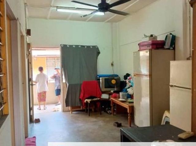 Flat Taman Desa Ria