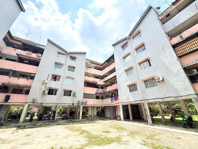 Flat Taman Rinting Masai