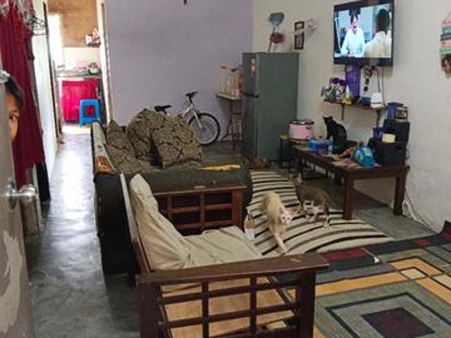 Flat Taman Subang Perdana