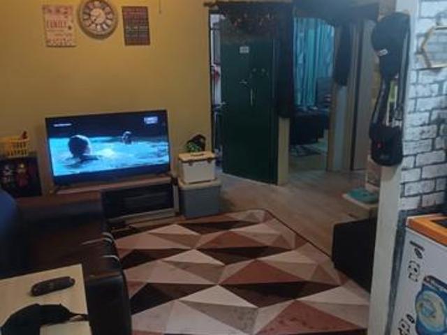 Flat Taman Seri Orkid Skudai MId floor