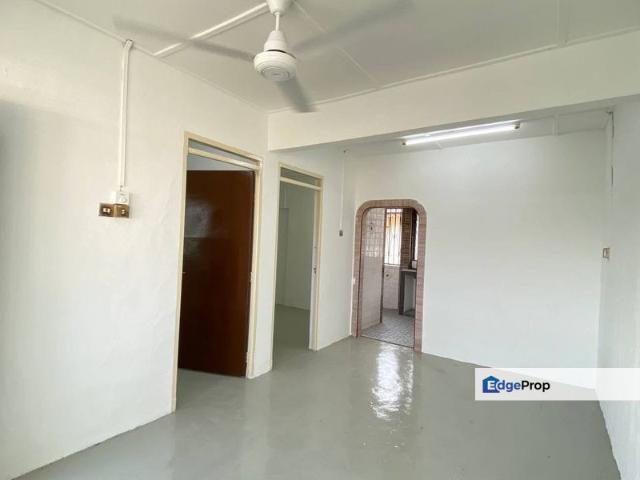 Flat Taman Ungku Tun Aminah