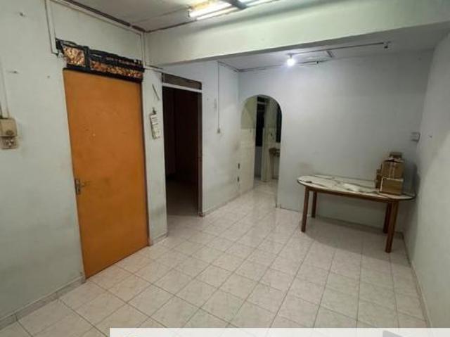 Flat Taman Ungku Tun Aminah