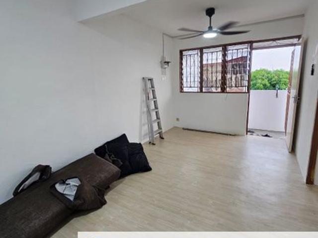 Flat Taman Ungku Tun Aminah