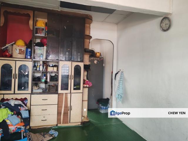 Flat Taman Ungku Tun Aminah