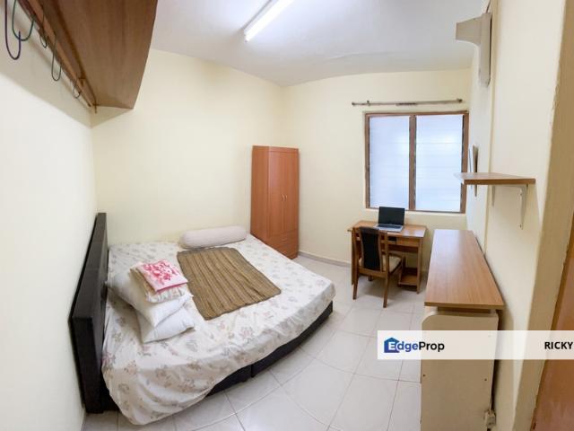 Flat Taman Ungku Tun Aminah