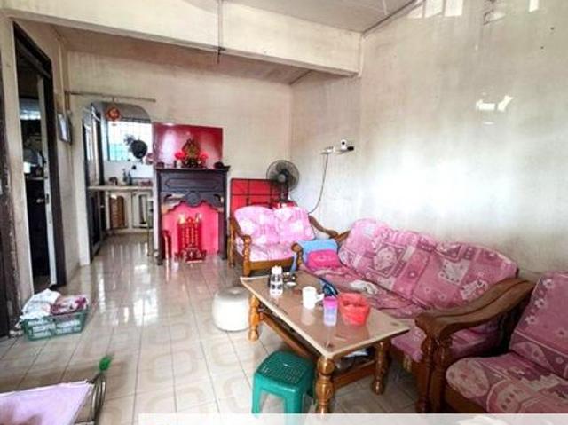 Flat Taman Ungku Tun Aminah