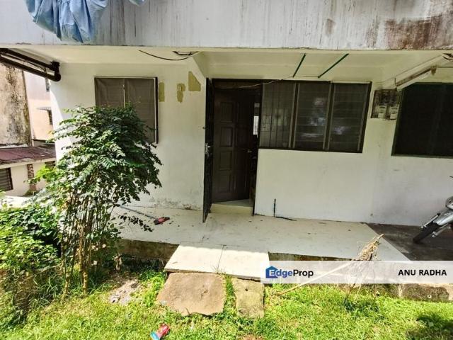 Flat Taman Ungku Tun Aminah