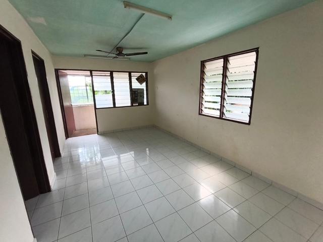 Flat Taman Wangsa Cheras Endlot3R1B Strata Title Renovated Kitchen