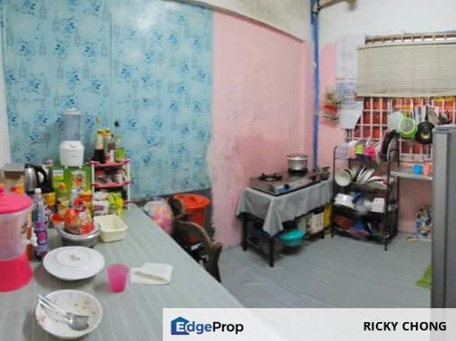 Flat Tasek 64, Bandar Baru Seri Alam
