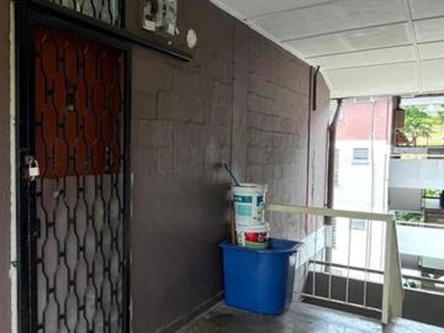 FLAT untuk di JUAL di SEKSYEN 10 WANGSA MAJU BLOK C4