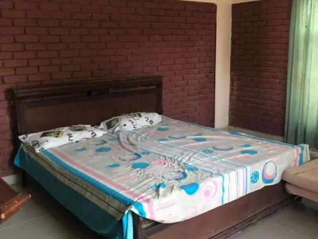 Flat with Roof Karachi Mithadar ID 68722