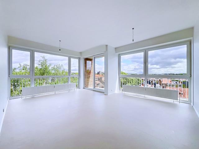 Flat with two bedrooms in Ixelles