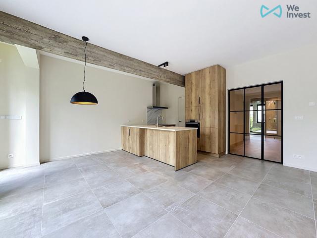 Flat with two bedrooms in Schaerbeek