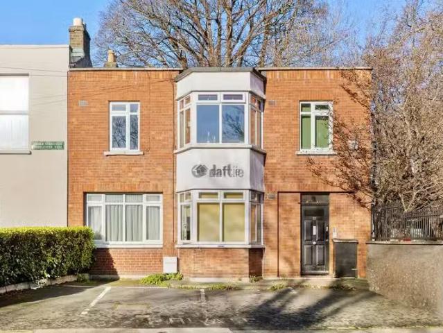 Flat 1, 37 Charleston Road, Ranelagh, Ranelagh, Dublin 6 is fo.