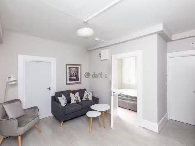 Flat 1, 59 Richmond Street South, Rathmines, Dublin 6 is for r.