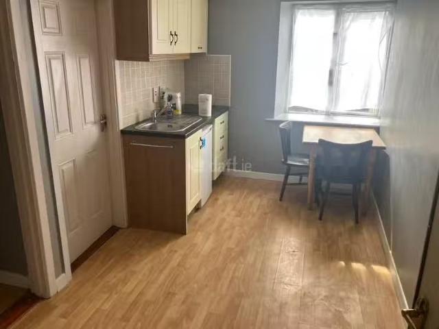 Flat 1, Forest Flats, Main Street, Charlestown, Cl, Charlestow.