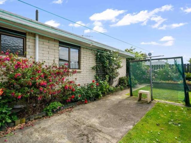 Flat 3/21 Stirling Street, Windsor, Invercargill City