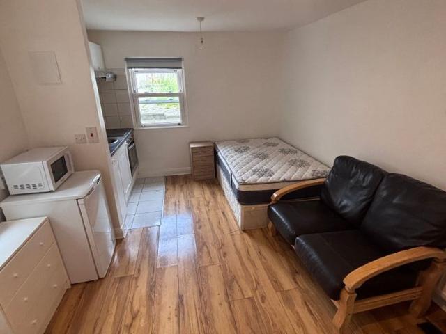 Flat 3, 53 Belgrave Square North, Rathmines, Dublin 6, Co. Dublin, D06 RW21