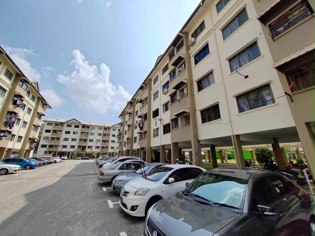 Flat 3 bed 2 bath 613sqft at Pangsapuri Jasa Mutiara Rini Skudai