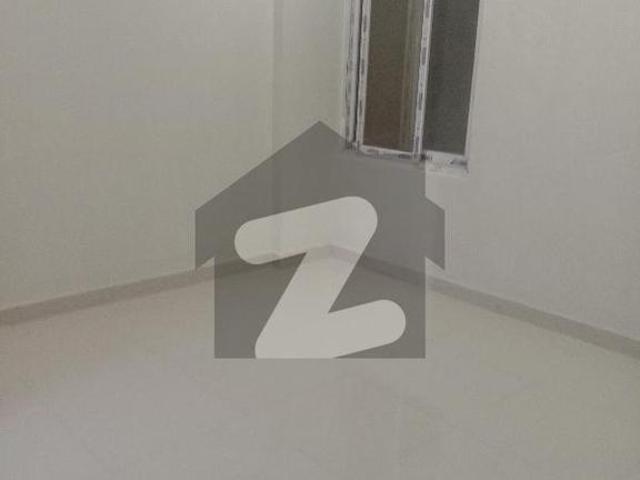 Flat 4 Bedroom D/ Available for Rent in Block 4 Clifton Block 4