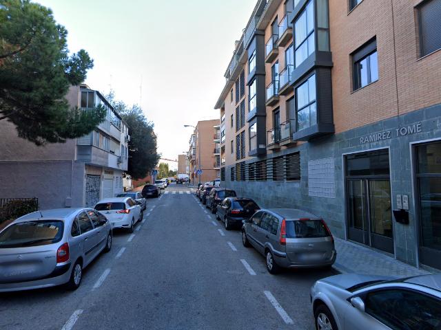 Piso en venta en Madrid, Madrid en Calle Ramirez Tome