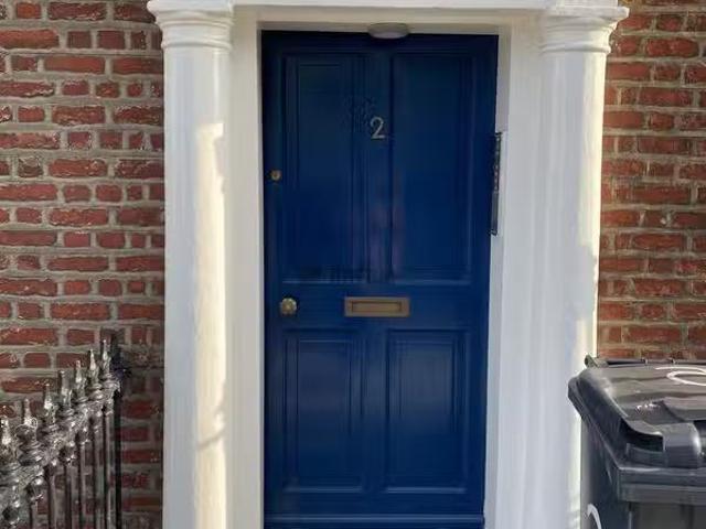 Flat 6, 2 Conyngham Road, Dublin 8 is for rent