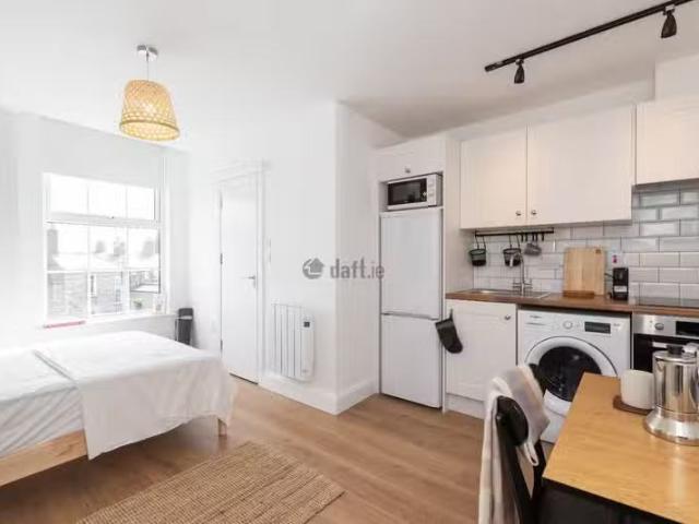 Flat 6, 4 Rathmines Road Lower, Ranelagh, Dublin 6 is for rent