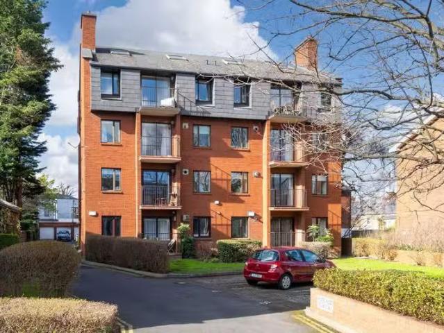 Flat 9, Sherborne, Rathgar, Dublin 6, D06N239 is for sale