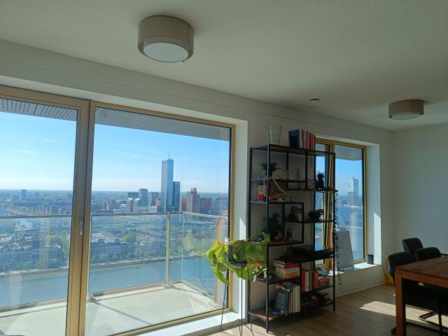 Flatmate in Blaak, Rotterdam Available June