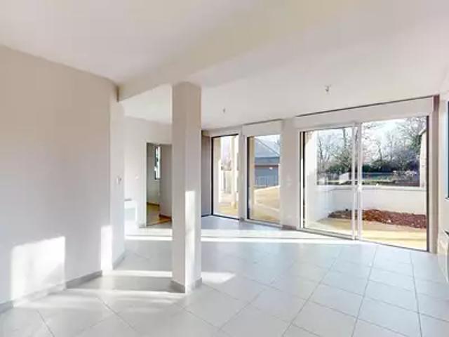 Flavin 12450 Location appartement 2 pièces t2 terrasse