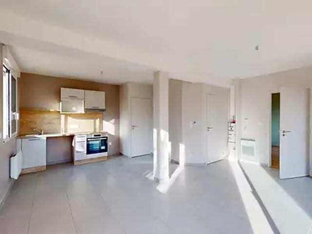 Flavin 12450 Location appartement 2 pièces t2 terrasse