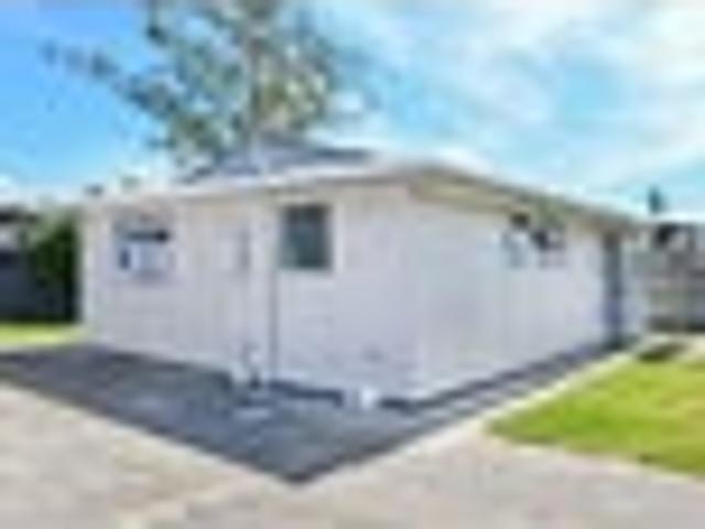 Flaxmere, 2 bedrooms, $510 pw