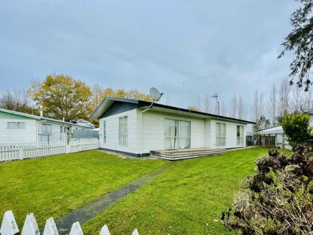 flaxmere, 3 bedrooms