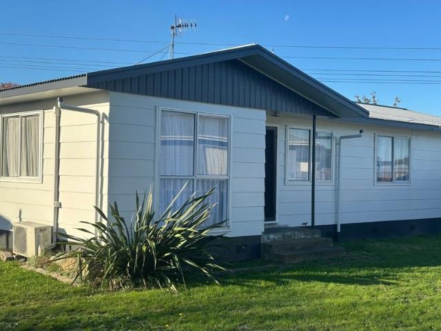 flaxmere, 3 bedrooms